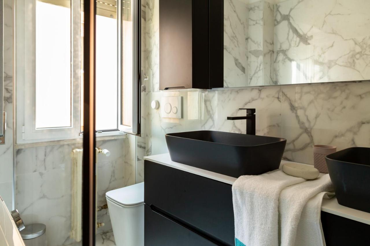 La Preziosa Apartment - By Host4U Pavia Dış mekan fotoğraf