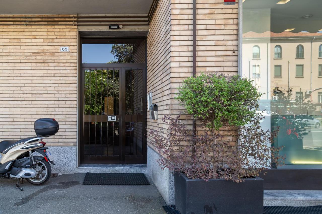 La Preziosa Apartment - By Host4U Pavia Dış mekan fotoğraf