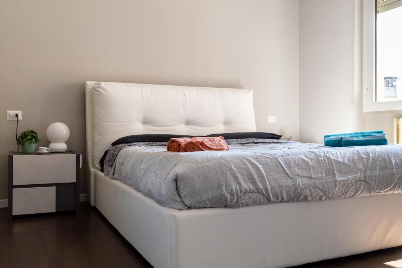 La Preziosa Apartment - By Host4U Pavia Dış mekan fotoğraf